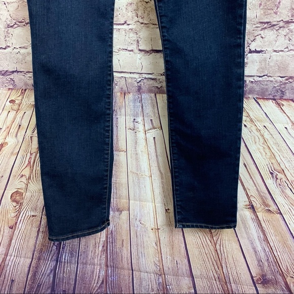 Abercrombie & Fitch Erin Stretch Dark Wash Straight Leg Jeans - Picture 8 of 9